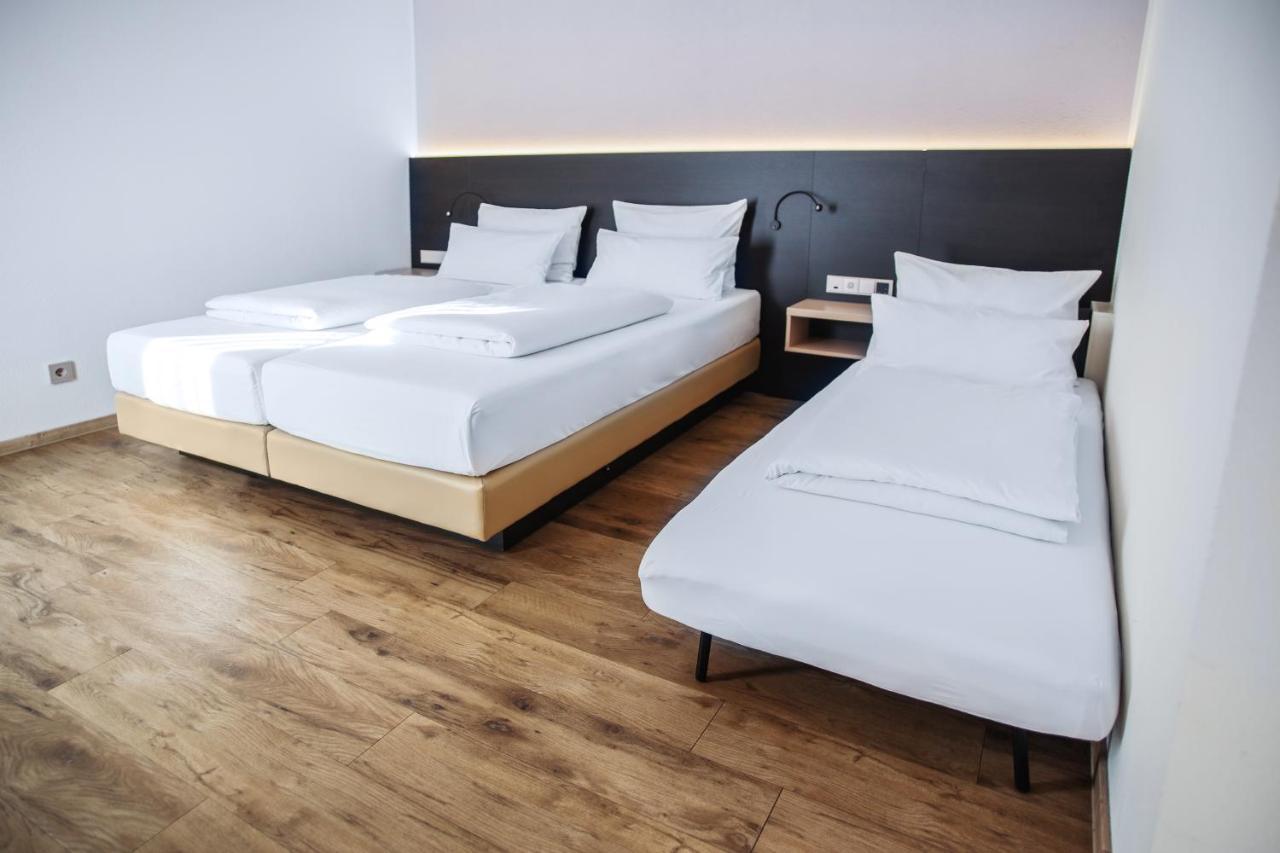 Hotel U7 Metzingen  Dış mekan fotoğraf