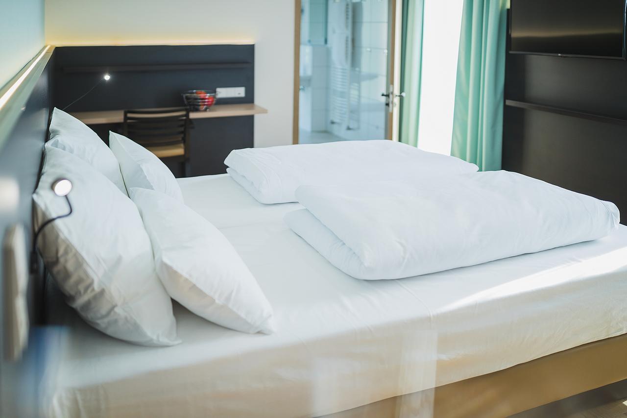 Hotel U7 Metzingen  Dış mekan fotoğraf